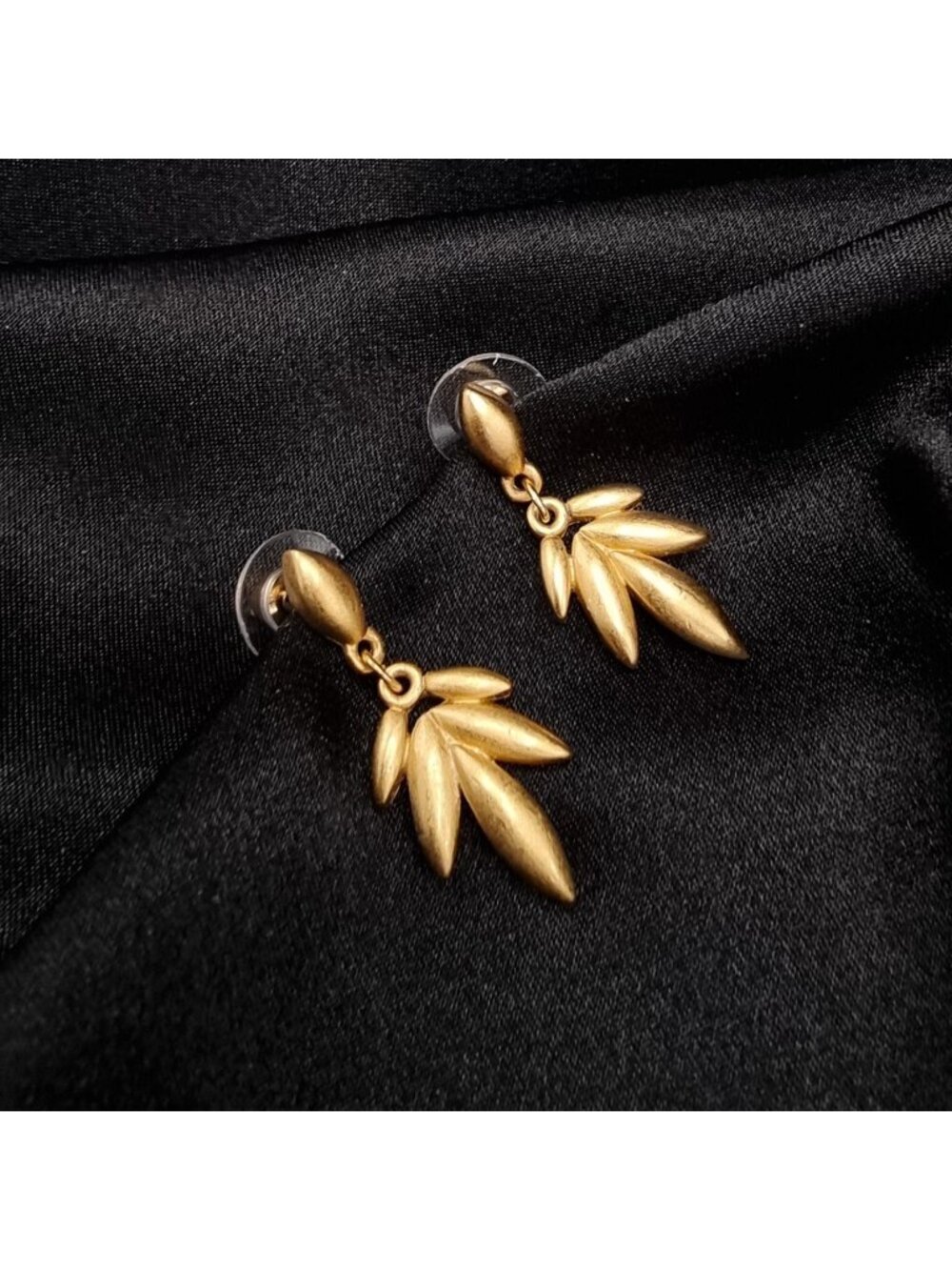 Vintage 1980's-1990's Trifari Signed Gold-Tone Leaf Drop Earrings